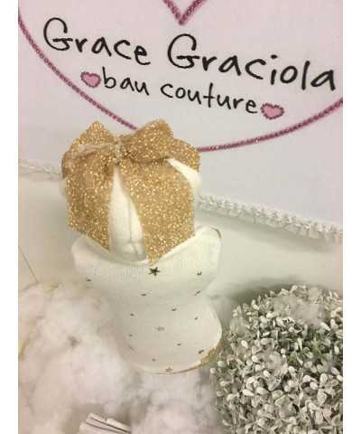 Golden Hood Pull Grace Graciola